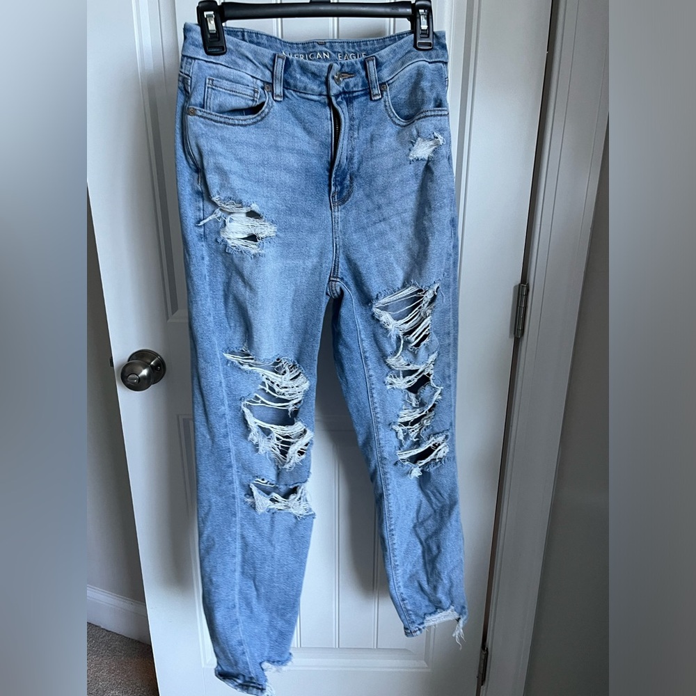 American Eagle Straight Leg Jeans